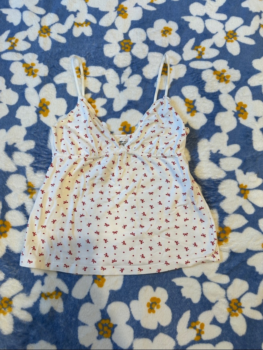 Brandy Melville White with Red Bow and Heart Print Babydoll Tank